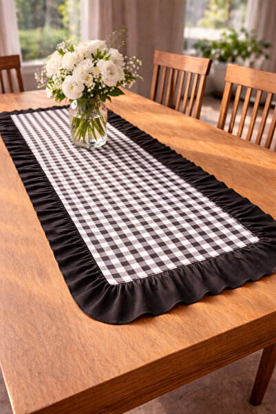ŞAH TEXTILE DESIGN Siyah firfirlı pötikare runner 40x110