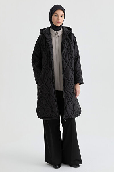 Tuğba Kapüşonlu Kapitone Kaban - Siyah