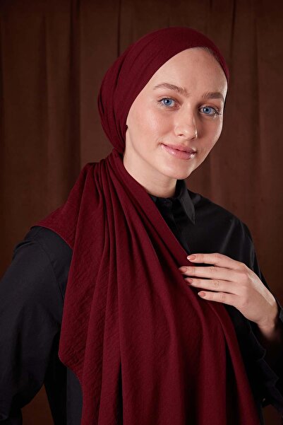 Levidor Burgundy plain luna cotton shawl