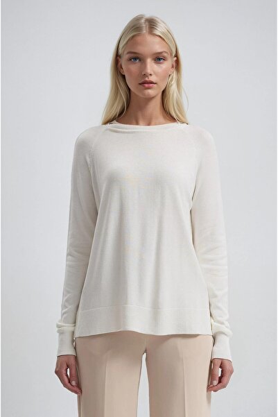 Lijuri Crew neck fine knit blouse 1398