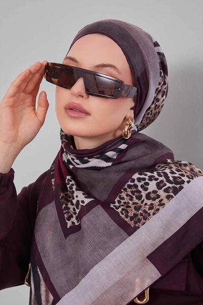 Levidor Plum Edge Leopard Patterned Slik Cotton Scarf