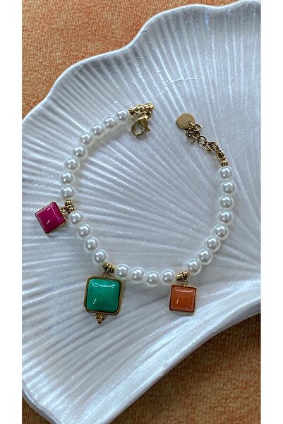 SELUVİA Kadın İnci Boncuklu Çelik Charm Bileklik – Renkli Taşlı Kare Charm De...