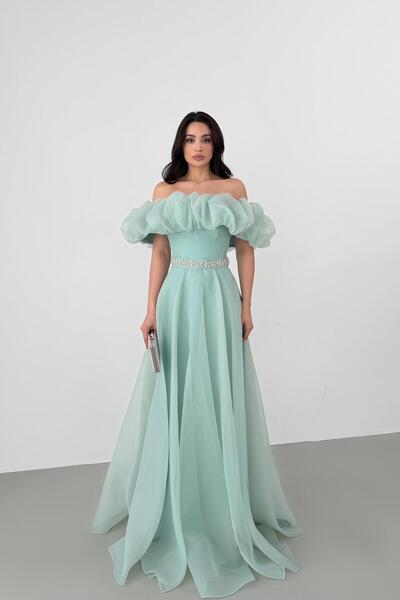 Serica Moda فستان سهرة مينت مادونا ياقة مفتوحة الخصر مطرز بالأحجار