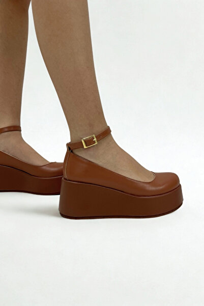 inizio Tan Skin Wedge Heel Shoes (V4211)