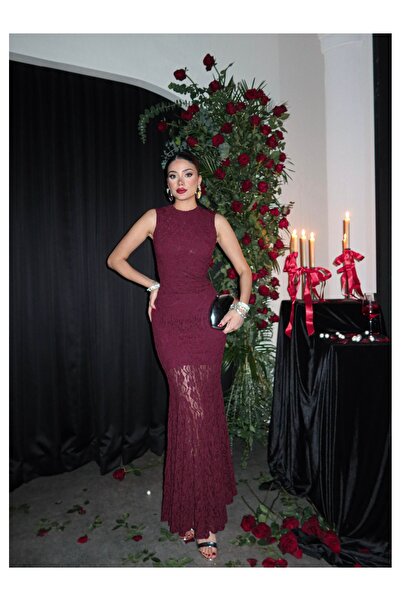 ESRAHELVACI Lace Zero-Sleeve Side Gathered Long Dress