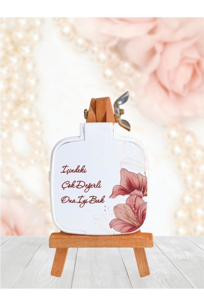 Nehir Kadınlar Günü,Çiçek Tasarımlı, Yenidoğan,Doğumgünü,Düğün - Nişan Hediye...