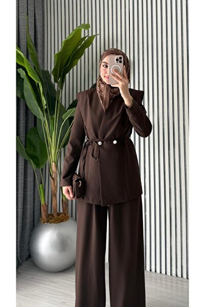 Molly Nelly Kadın Çift Düğmeli Bağcıklı Ceket Pantolonlu Şık Takım