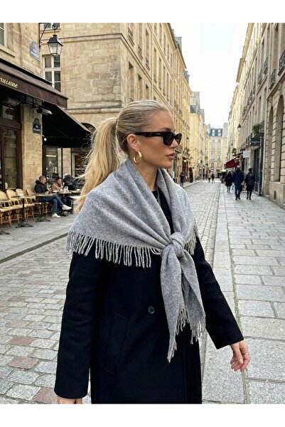 moimaaksesuar Women's Tasseled Soft Textured Triangle Gray Shawl