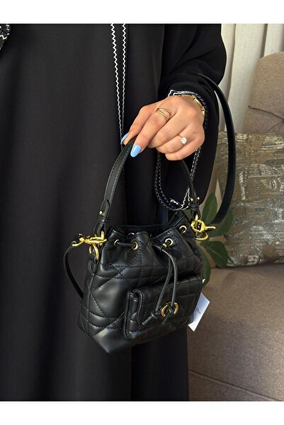 GENERAL Elegant women's shoulder bag with accessories