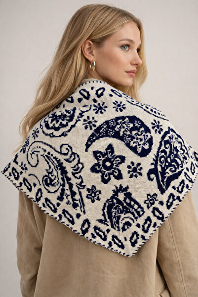 Şirin Giyim Aksesuar شال كتف مثلث الشكل باللون الأزرق الداكن للنساء - ملابس ت...