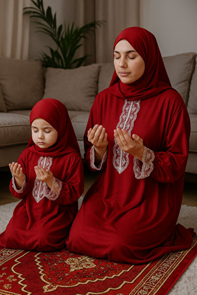 kayde Anne kız dantelli şık namaz elbisesi takımı kendinden başörtülü
