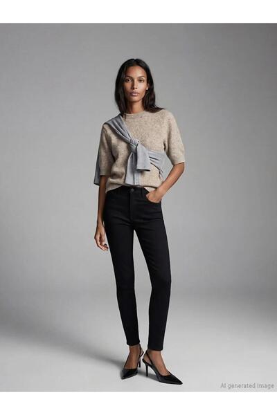 LC Waikiki Μαύρο γυναικείο τζιν παντελόνι σε στενή γραμμή (S6)