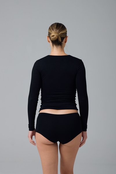 LE POLE Helen - Square Neck Long Sleeve T-Shirt