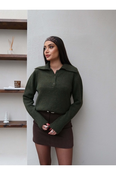 ESRAHELVACI Polo Collar Buttoned Knitwear Sweater