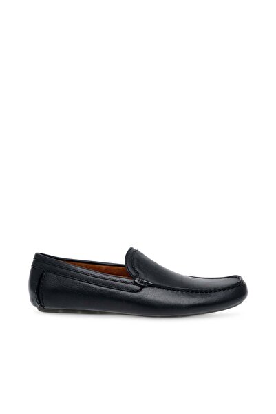 Steve Madden حذاء لوفر رجالي من كي كال باللون الأزرق الداكن