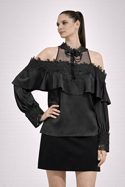 Ekol بلوزة أنيقة بتفاصيل من الدانتيل 3952