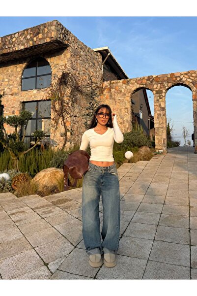 IŞILDA FASHION V yaka parmak geçmeli bluz