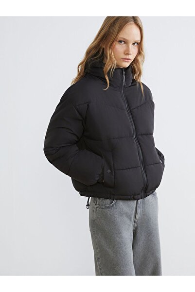 LC Waikiki Stand Collar Women's Puffer Jacket