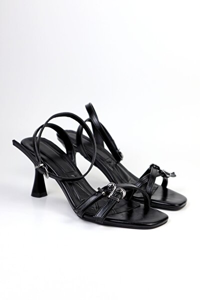 VARENZA WOMAN SHOES γυναικεία πέδιλα με διπλή πόρπη και τακούνι