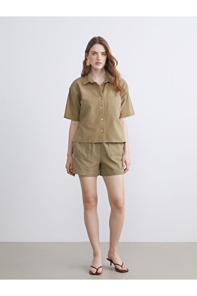 LC Waikiki شورت نسائي من مزيج الكتان بخصر مطاطي من LCW Vision باللون الكاكي