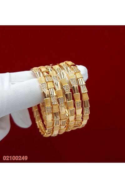 Company Gold-plated alternative bangles, 6 pieces, size 17