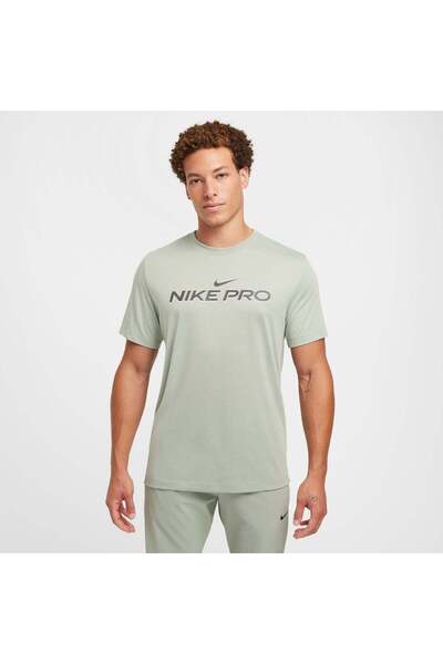 Nike Pro Dri Fit Men's T-Shirt - XL