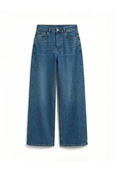 LC Waikiki بنطلون واسع الساقين من art plus store؛ يناسب منطقة الخصر والوركين،...