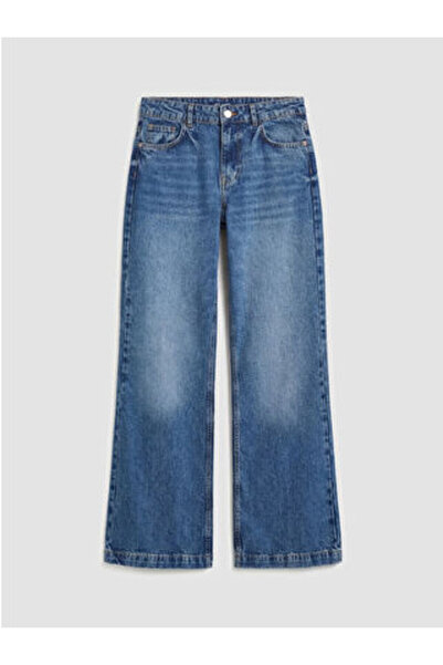 LC Waikiki artplus-store فلير فيت؛ تصميم يناسب الخصر والأرداف، ويتسع من الركب...