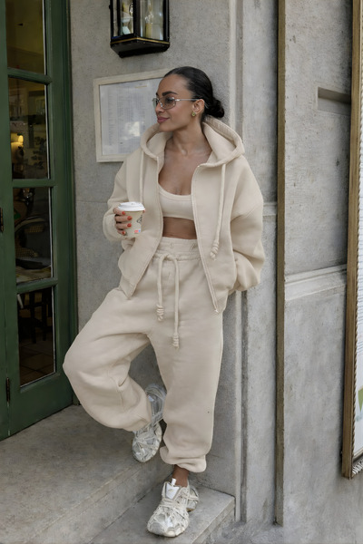 YAKAMEL ΓΥΝΑΙΚΕΙΟ ΣΕΤ ΦΟΡΜΑΣ ΜΕ ΦΕΡΜΟΥΑΡ ΚΑΙ ΨΗΛΗ ΜΕΣΗ