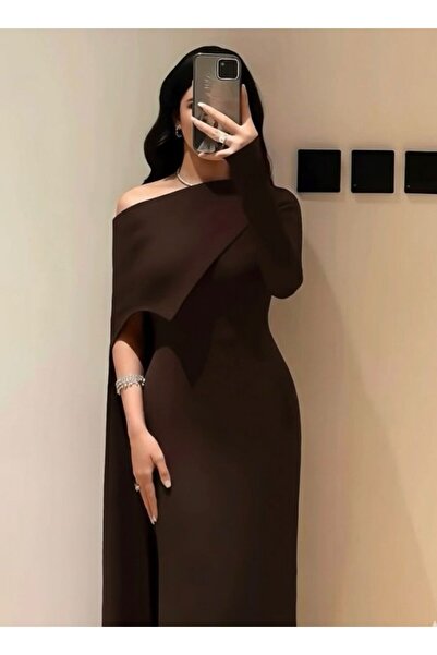 Razan Fashion Reham's new dress is a striking galaxy color.