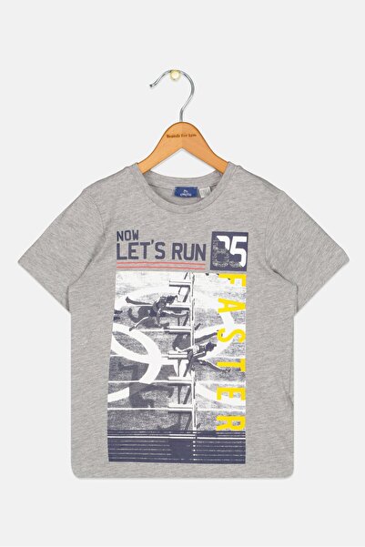 Chicco تيشيرت للأطفال الأولاد بأكمام قصيرة وطبعة رسومية، لون رمادي