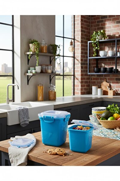 English Home Master Lock Plastic Storage Container