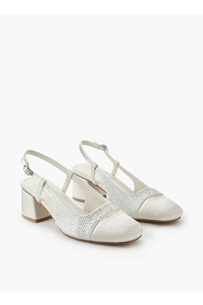 Flora Bella by Shoexpress Women Embellished Block Heel Shoes