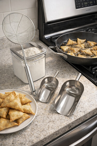 Generic Ramadan kitchen set, steel for frying and serving