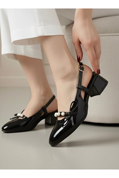 marinarosse Women's Veran Bow Stone Detailed Classic Heeled Shoes