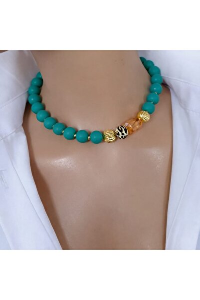 Sinem Şanlı Atelier قلادة ميرا من السيليكون بتصميم مفصل من الكريستال باللون ا...