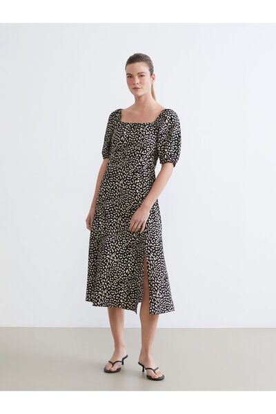 LC Waikiki Rochie cu guler pătrat și mâneci bufante, cu talie ajustabilă