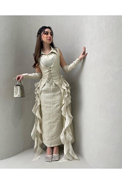 Azyaa Al-Amira فستان سهرة "مودرن" قطعتين بتصميم الكورسيه الأسود مع تنورة كتان...