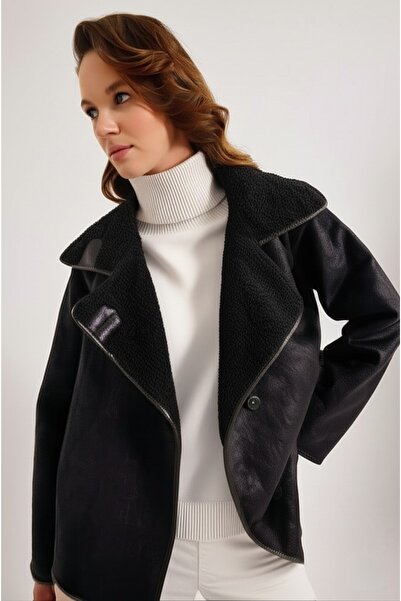 My Loore Black Buttoned Suede Jacket