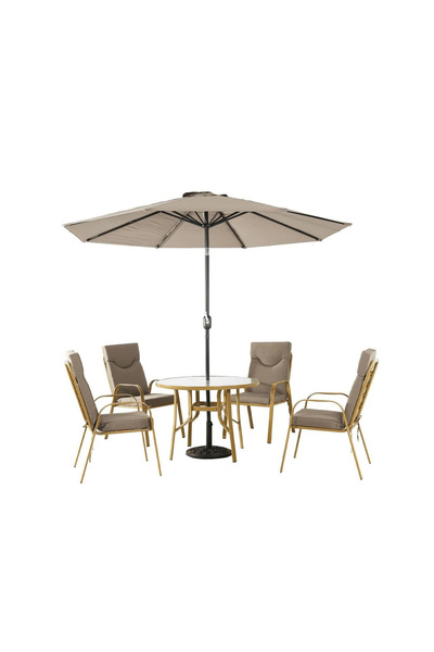 DEC4 Outdoor dining table with 4 chairs and umbrella.
