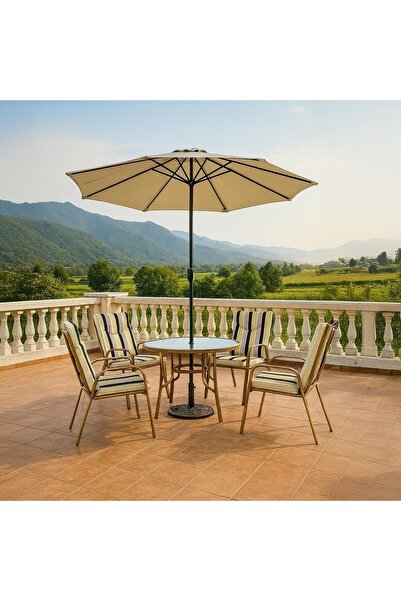 DEC4 Outdoor dining table with 4 chairs and umbrella.