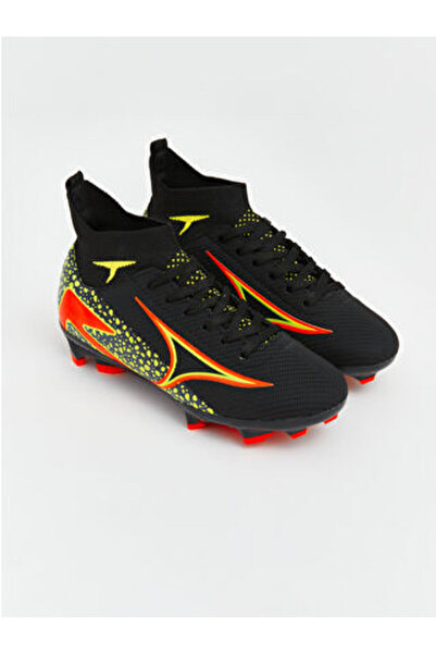 LC Waikiki Моделът на artı-store за мъже е с шнурове и подсилване в областта ...