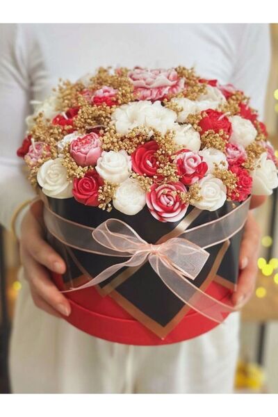 LOMOOR HOME Yoğun Çiçekli Büyük Boy Kokulu Mum Buketi | Sevgililer Günü & Ann...