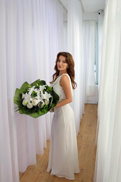 BAŞARAN Λευκό φόρεμα με γιακά Degaje