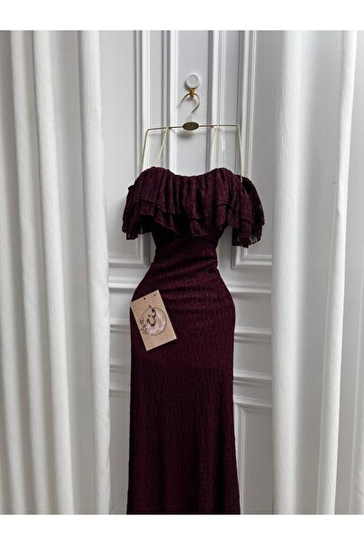 CONTENU Soft lace sleeveless dress