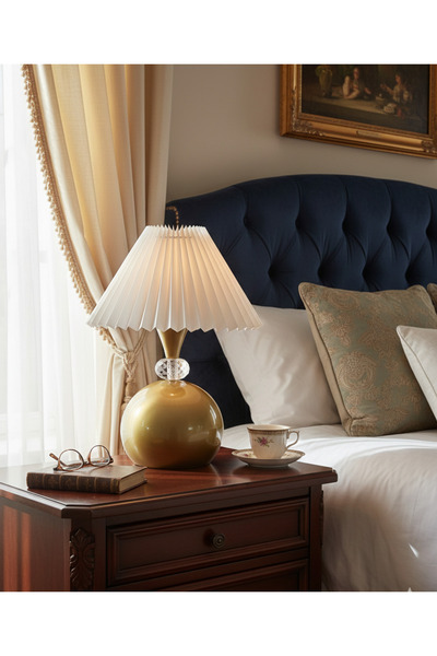 Decodelight Eskitme Boya Kristal Taşlı Küre Metal Ayaklı 22 cm Açık Krem Pile...