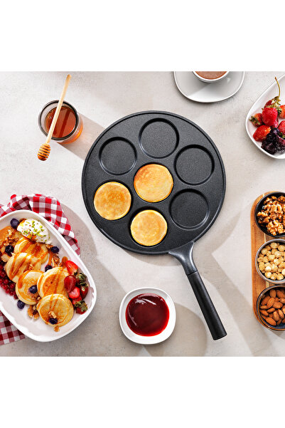 Schafer Pro Cast Cast Iron Pancake Pan 28 Cm-Black