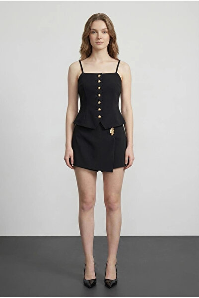 Quzu Toka Подробна къса пола Черна