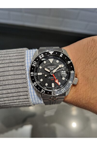 Seiko Black Dial Japanese Made Gmt Calendar Men's Wristwatch 10 Atm Water Res...