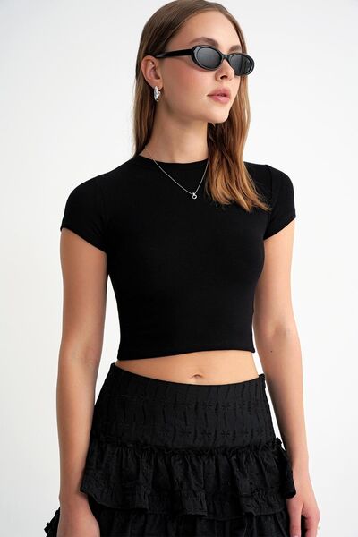 Hiccup Mixray Knitted Crop T-Shirt with Slim Fit